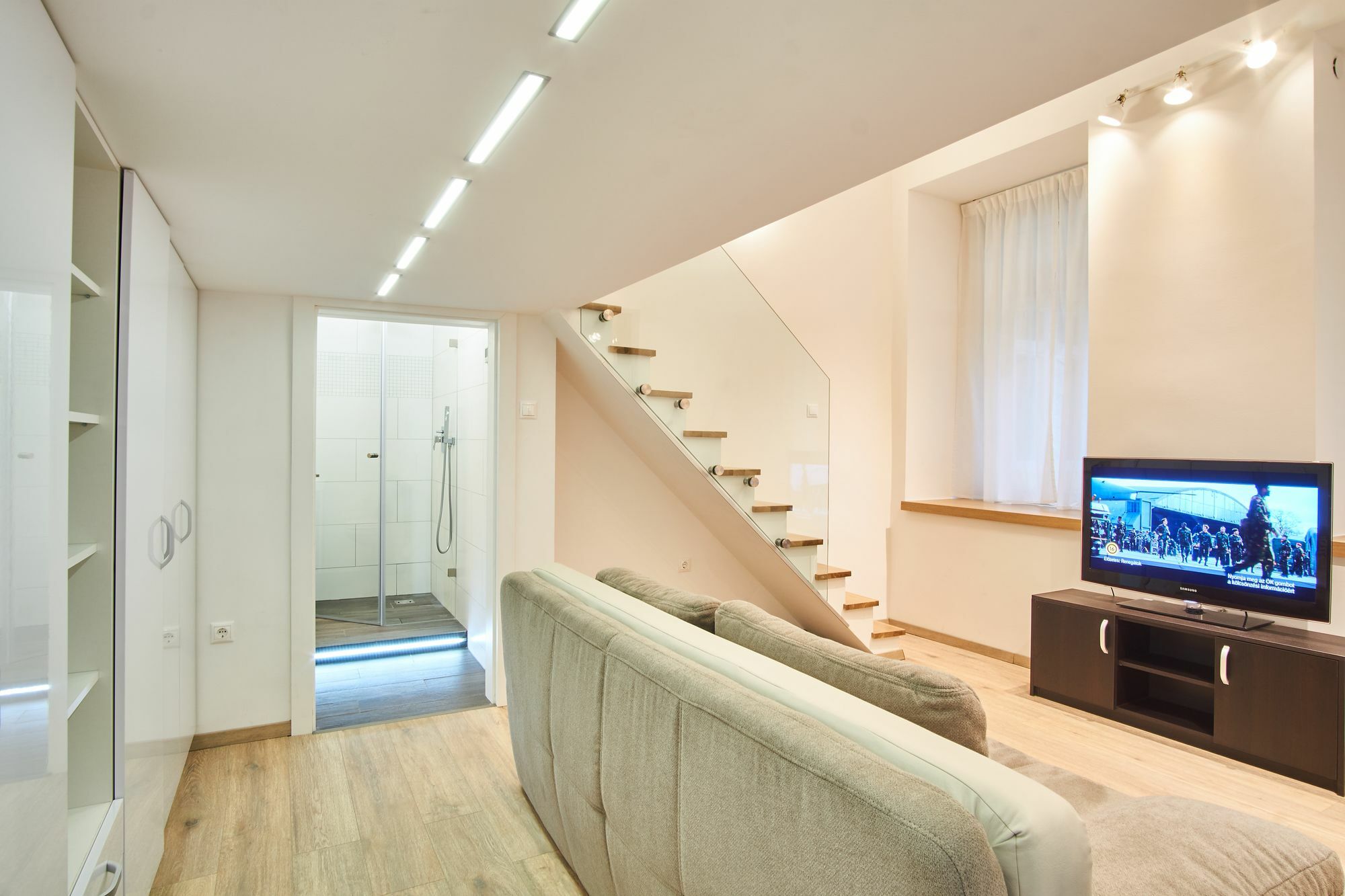 V27 Apartment | Hostaid Budapest Esterno foto