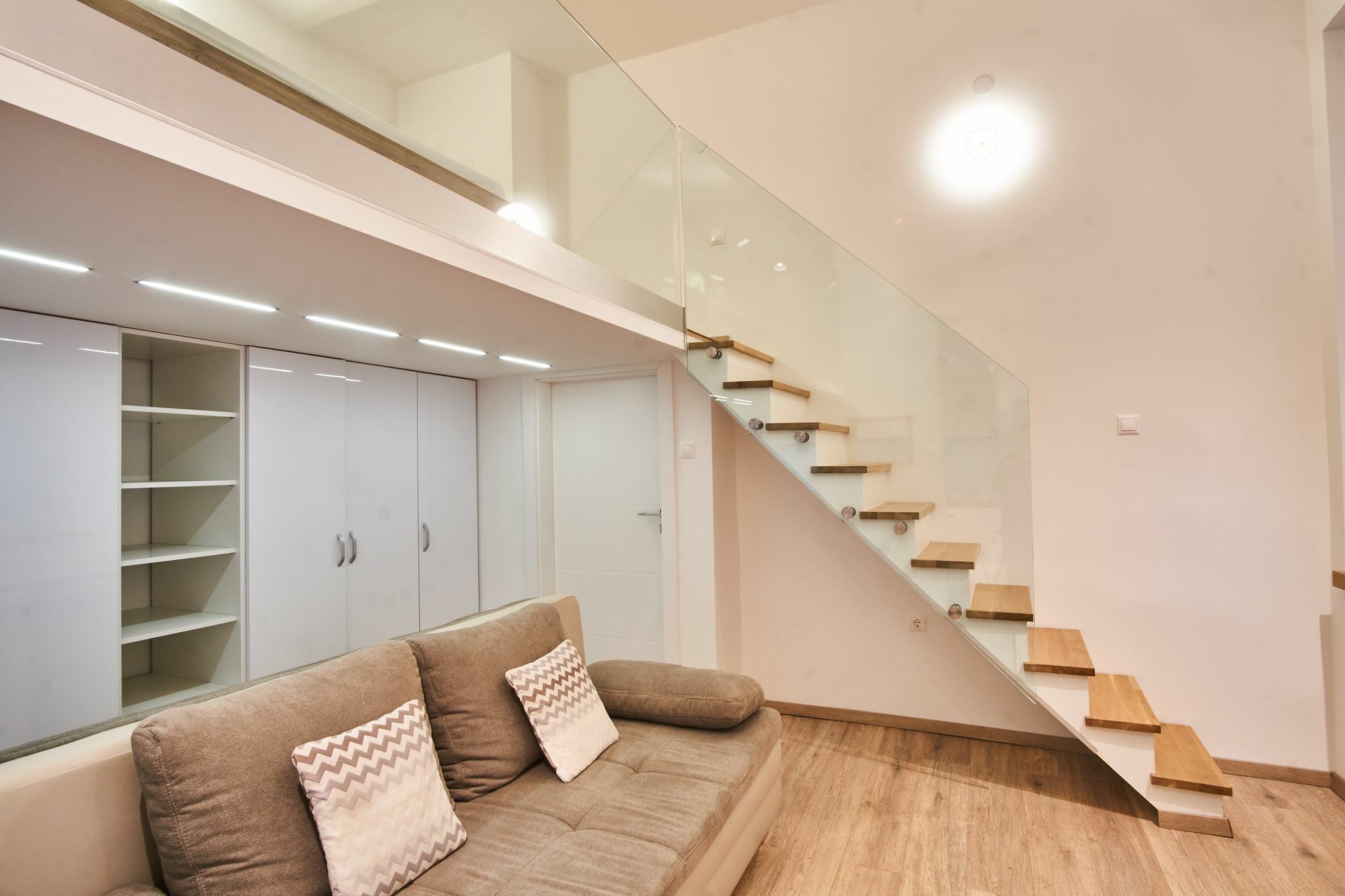 V27 Apartment | Hostaid Budapest Esterno foto